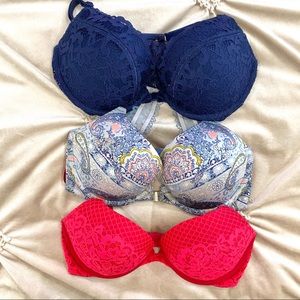 Victoria’s Secret “Very Sexy push up” bras 32D